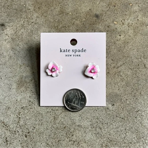 New Kate Spade precious pansy stud enamel jewelry earrings - Picture 2 of 4